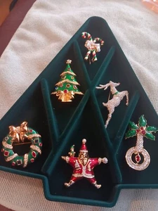 Jewels of Christmas Holidays Pin Brooch Set Kenneth Jay Lane Franklin Mint Tree - Picture 1 of 4