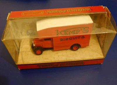 Matchbox Morris Courier 1931 Y 31 Kemp's Biscuits 1:59 - Image 1 of 4