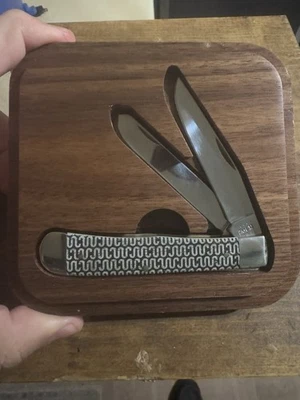 Faca de bolso King Ranch por estojo edição limitada em caixa de madeira mesquita feita nos EUA - Imagem 1 de 4