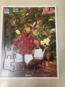 Vintage 1987 ALF 25 pc Tray Puzzle Alien Productions Milton Bradley MB Garden - Picture 1 of 2