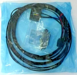 Keyence CZ-H32 Photoelectric Sensor Head - Picture 1 of 4