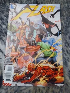 2015 Dc Comics The Flash Issue 44 Comic Book - Picture 1 of 4