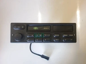 Range Rover P38 Radio Cassette Player KEXM0946ZRV - Picture 1 of 8