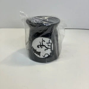 Scentsy FRIGHT NIGHT Halloween Wax Warmer Plug In Retired + Tabletop Base NIB - Picture 1 of 8