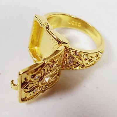 Hidden Gem: Secret Compartment Ring ~ Sz.8 Gold tone Secret Spot Pill box NEW - Image 1 of 4