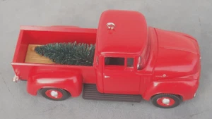Camión Ford 1956 Hallmark Keepsake 1995 primer en All-American adorno nuevo - Imagen 1 de 8