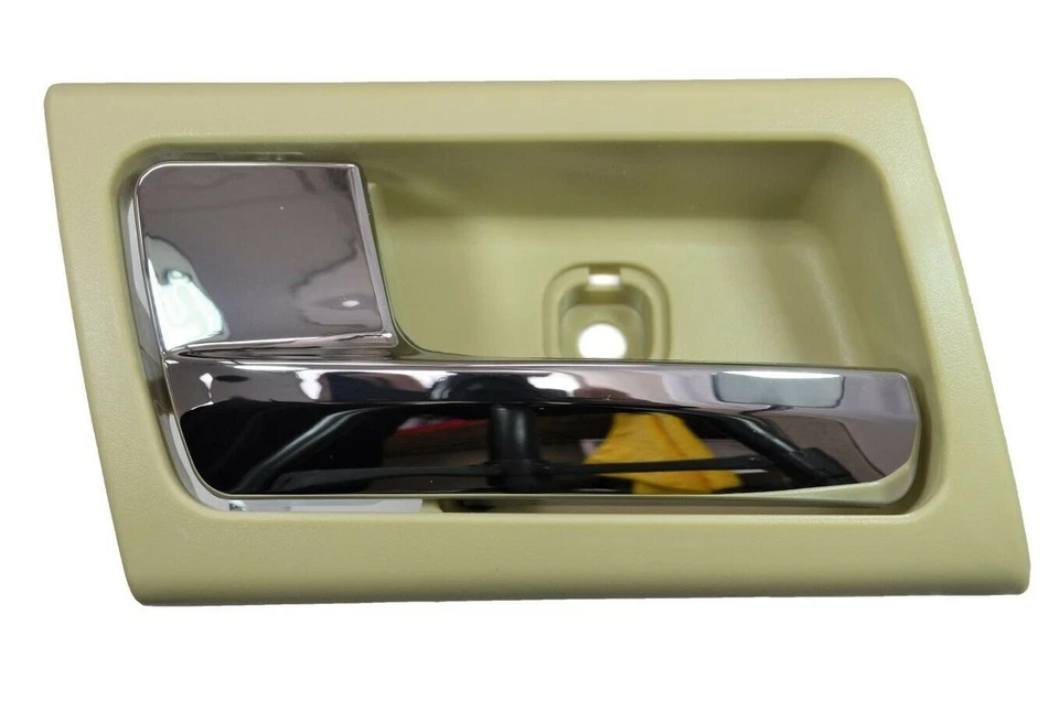fits 2003 to 2011 Ford Crown Victoria Interior Door Handle Left Beige Chrome Foto 1 de 2