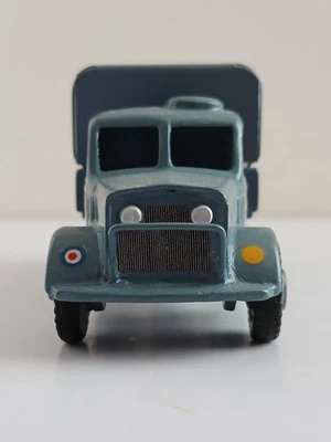 Dinky Toy Military 412 Austin RAF Truck with Canopy CODE 3 - Image 1 of 4