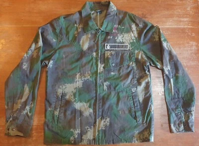 Volcom Zip up Large Camo Jacket Shirt L - Image 1 of 4