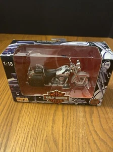 Harley Davidson 1/18 scale Motorcycle 1997 Diecast Heritage Springer by Maisto - Picture 1 of 17