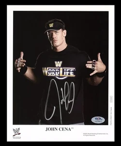 FOTO PROMOCIONAL ORIGINAL FIRMADA 8X10 WWE JOHN CENA P-1012 CON CERTIFICADO DE AUTENTICIDAD PSA DE 2005 - Imagen 1 de 3