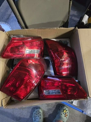 Luces traseras OEM Lexus IS250/IS350/ISF 2006-2013 excelente estado usado 9/10 Foto 1 de 4