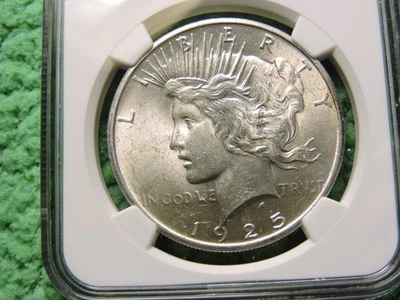 NGC MS62 - 1925P Peace Dollar ERROR OBVERSE LAMINATION - Image 1 of 4