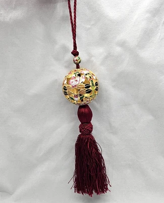 Borla Floral Libélula Esmalte Cloisonne Adornado Bola Metálica Dorada De Colección Foto 1 de 4