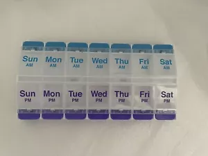 New Push Button Pill Case Medicine Vitamin Planner Organizer 7 Day AM & PM Slots - Picture 1 of 2