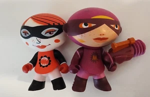 2010 Djeco Arty Toys Mysterya and Furygirl 3" Figures - Picture 1 of 4