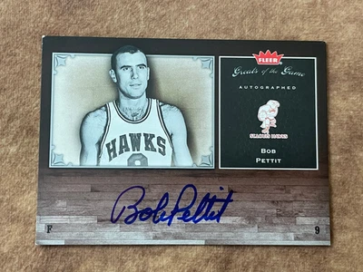 2005-06 Fleer Greats of the Game Bob Pettit Autograph #GG-BP HOF Basketball Card - Image 1 of 3