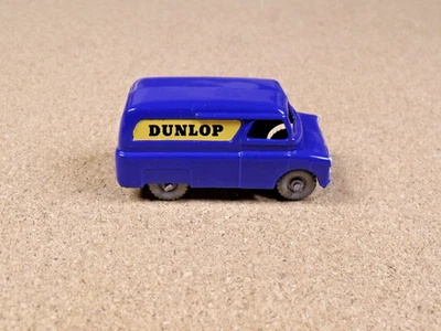 OLD VINTAGE LESNEY MATCHBOX # 25 DUNLOP VAN - Image 1 of 4