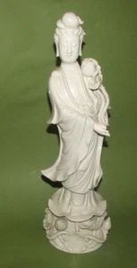Statua Guanyin In Porcellana Bianca Di Cina H 41Cm - Imagen 1 de 9