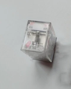 1 Stück NEU für Omron Relais MY2N-GS 100/110VAC - Bild 1 von 2