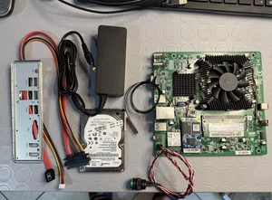 Combo Scheda Madre, Processore Intel i5 -6500, SSD, Hard Disk, RAM E60-CB40 - Foto 1 di 11