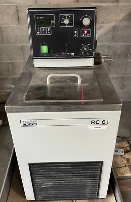 Baño de agua recirculada con calefacción refrigerada MGW LAUDA RCS6 Foto 1 de 4