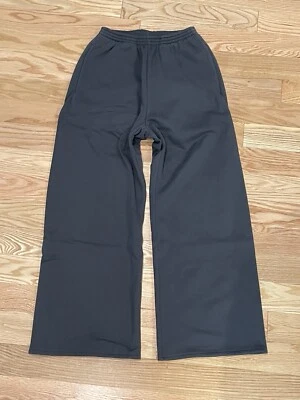 Yeezy Gap Balenciaga 抓绒阔腿运动裤,尺寸 S — 第 1/4 张图片