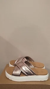 Ugg Australia  Women's Zayne Crossband Metallic Size 10 NEW NIB - Picture 1 of 6