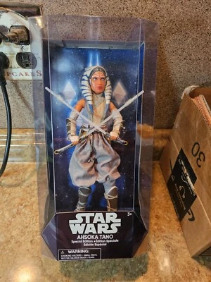 Кукла Disney Parks Star Wars Ahsoka Tano Live Action специальное издание 12 дюймов новая 2024 - Изображение 1 из 4
