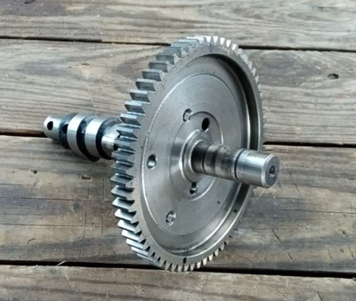 John Deere Kawasaki FH500V 17 Hp V-Twin Engine CAMSHAFT - Image 1 of 4