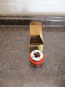 Toledo-Beaver Pipe Threading Die Cutting Head With Dies No. 11 – 3/8”, 3775 - Picture 1 of 4