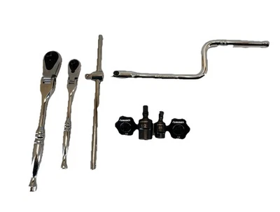 Husky 3/8 in & 1/2 in Drive Flex Head Ratchet Set W/ 6 Accessories - Image 1 of 4