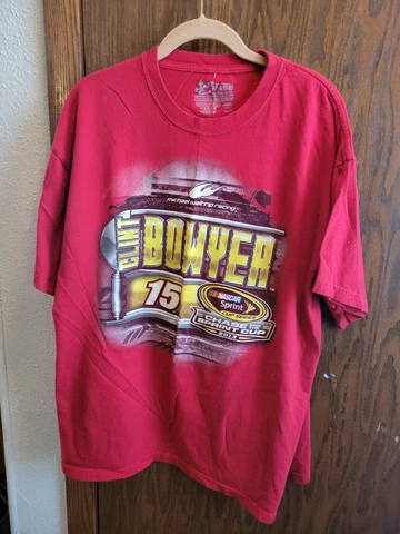 Clint Boyer 2013  Michael Waltrip Racing xl tshirt 2 sided graphics Cover