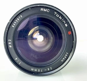 Tokina II 28-70mm f/4 RMC Manual Focus Zoom Lens Minolta MD Mount Spares/Repair - Picture 1 of 17