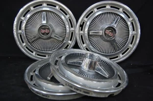 Vintage 1965 IMPALA SUPER SPORT HUBCAPS 14 INCH 4 caps - Picture 1 of 3