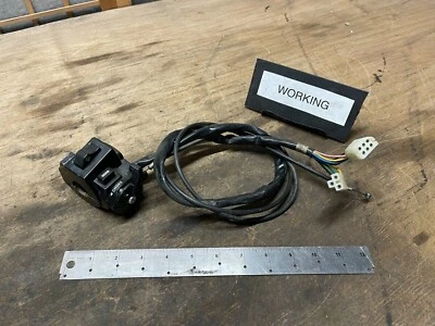 INTERRUPTOR DE CONTROL DE MANILLAR IZQUIERDO YAMAHA 83 con estrangulador 1983 Venture XVZ1200 hi-lo BUENO Foto 1 de 4