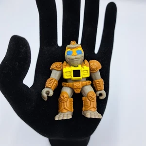 Vintage 1987 Battle Beasts Series 3 Manic Mandrill #60 Hasbro Takara 2” Monkey - Picture 1 of 5