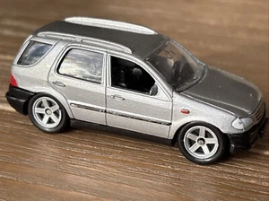 Mercedes Benz M Class #2038 Welly Silver 1:64 Diecast - Picture 1 of 6