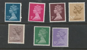 Gran Bretagna MNH - 1979-81 Regina Elisabetta II Machin lotto di 7 2p - 50P - Foto 1 di 1