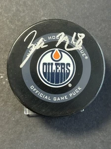 Zach Hyman Signed Autographed Edmonton Oilers Hockey Puck AUTO Fanatics Hologram - Picture 1 of 2
