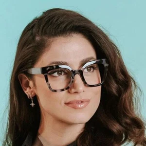 Good Lookers Jaye Reading Glasses Grey Tortoiseshell - Picture 1 of 5