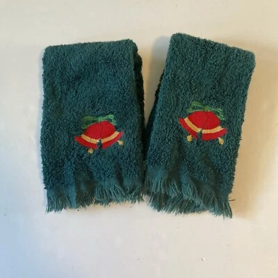 2 toallas de dedo verde campana de Navidad para volver a casa Lands’ End hechas en EE. UU. Foto 1 de 4