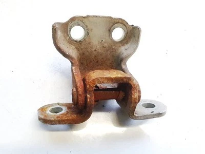 Bisagra de puerta delantera Toyota Yaris 2006 usada, genuina #2173030-79 Foto 1 de 4