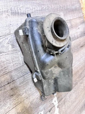 Estuche limpiador de caja de aire usado OEM Yamaha 2006-2009 Rhino 450 2P5-E4411-00-00 Foto 1 de 4