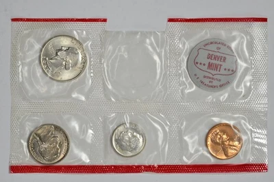 1961 D BU US Mint Set Coins 1C 5C 10C 25C in Mint Cellophane - Image 1 of 2