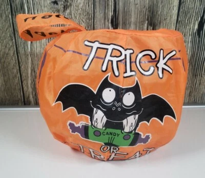 GEMMY Murciélago Truco o Trato Cubo Halloween Tela Primavera Plegable De Colección Foto 1 de 4
