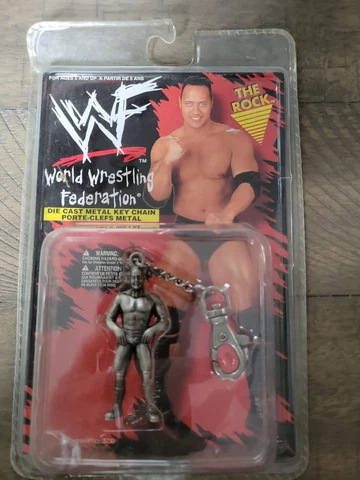 SEALED MIP VTG 1998 WWF THE ROCK KEYCHAIN DIE CAST METAL PLACO TOYS Cover