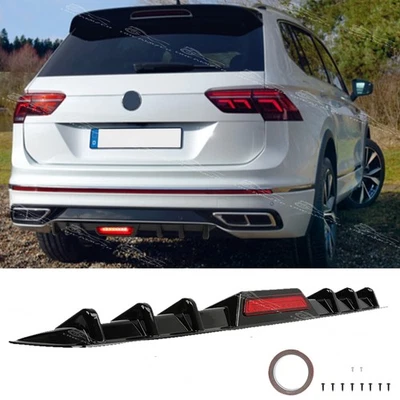 Difusor de parachoques trasero brillante para Volkswagen Tiguan aleta de tiburón con luz LED Foto 1 de 4