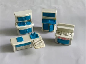 Vintage Toys R Us MY SWEET HOME Lot Doll House Furniture Toys Stove Sink Cabinet - Picture 1 of 4