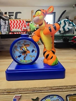 Reloj despertador parlante vintage Disney Winnie The Pooh Tigger probado por Fantasma Foto 1 de 4